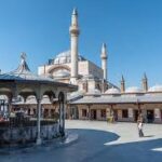 Exploring Andalusia: A Halal Travel Guide to Spain’s Islamic Heritage