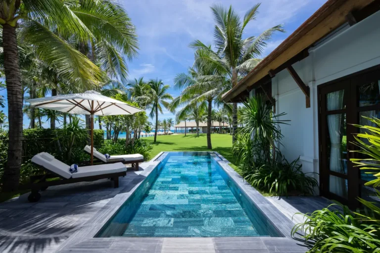 Villa with a long private pool and sun loungers